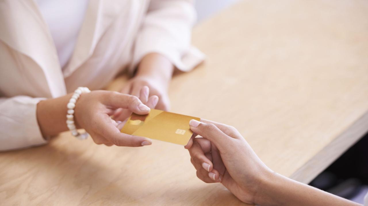 Credit card hidden fees comparison