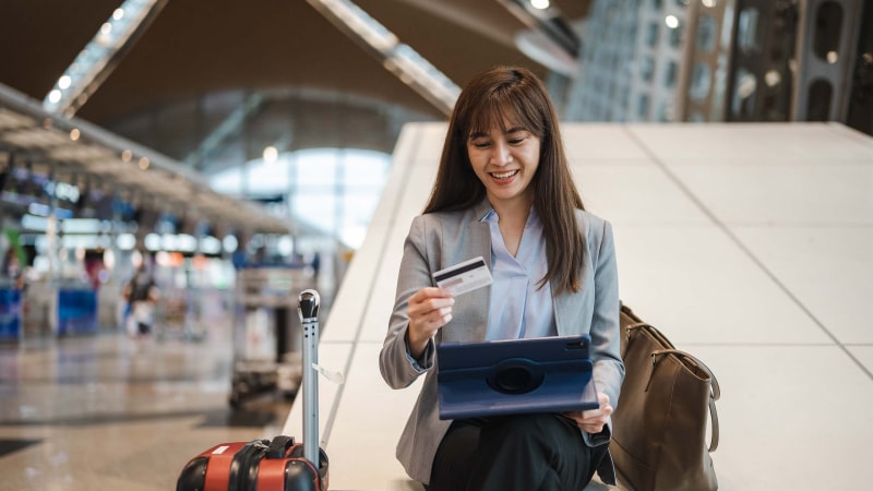 Credit card promo for frequent flyer programs
